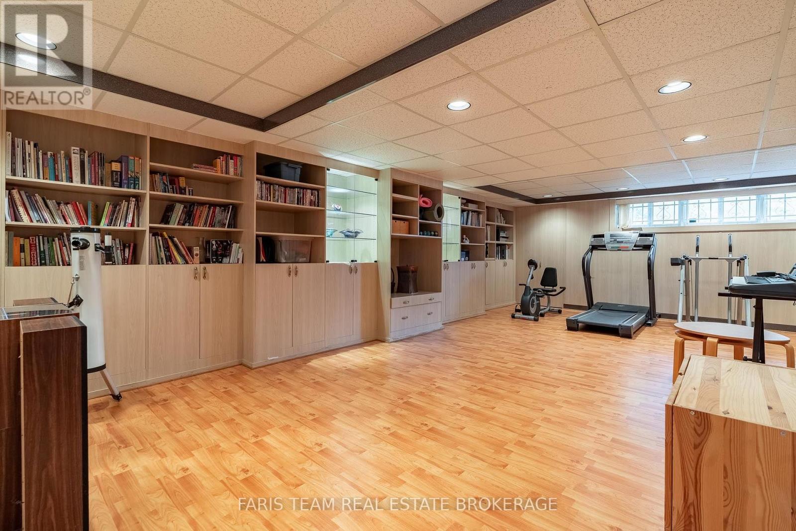 90 Bedford Park Avenue Property Photo 29