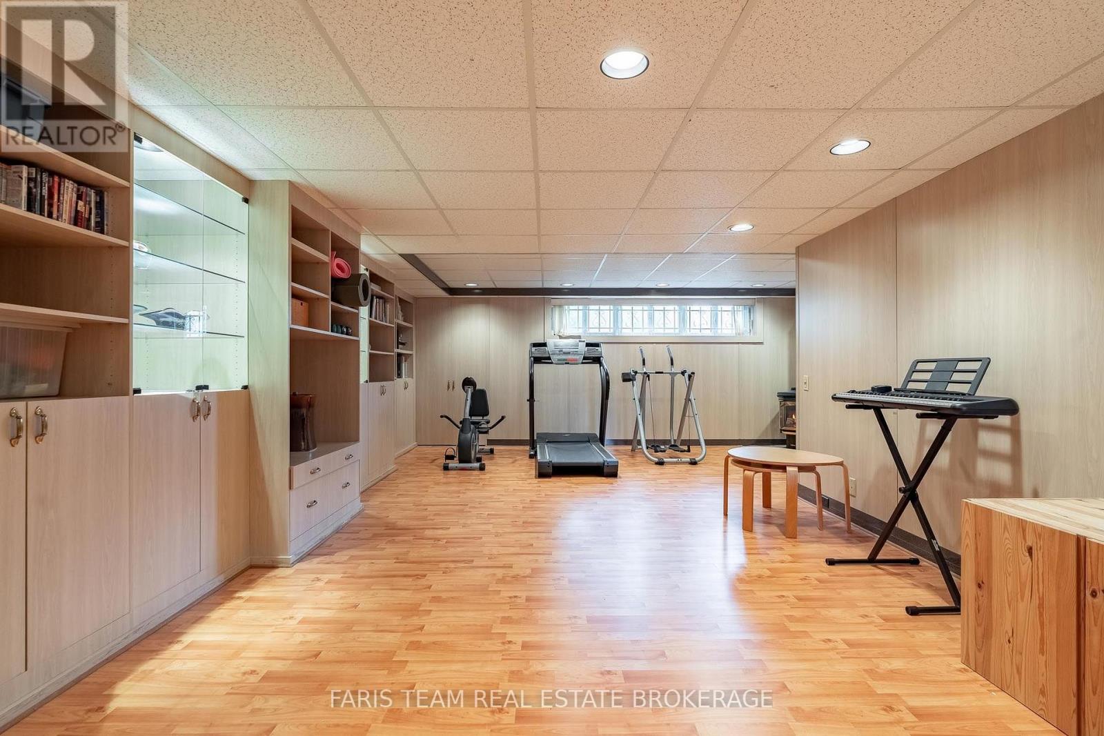 90 Bedford Park Avenue Property Photo 30