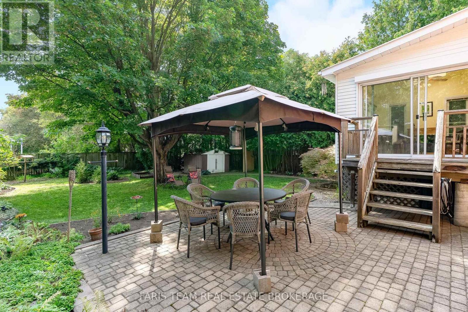 90 Bedford Park Avenue Property Photo 35