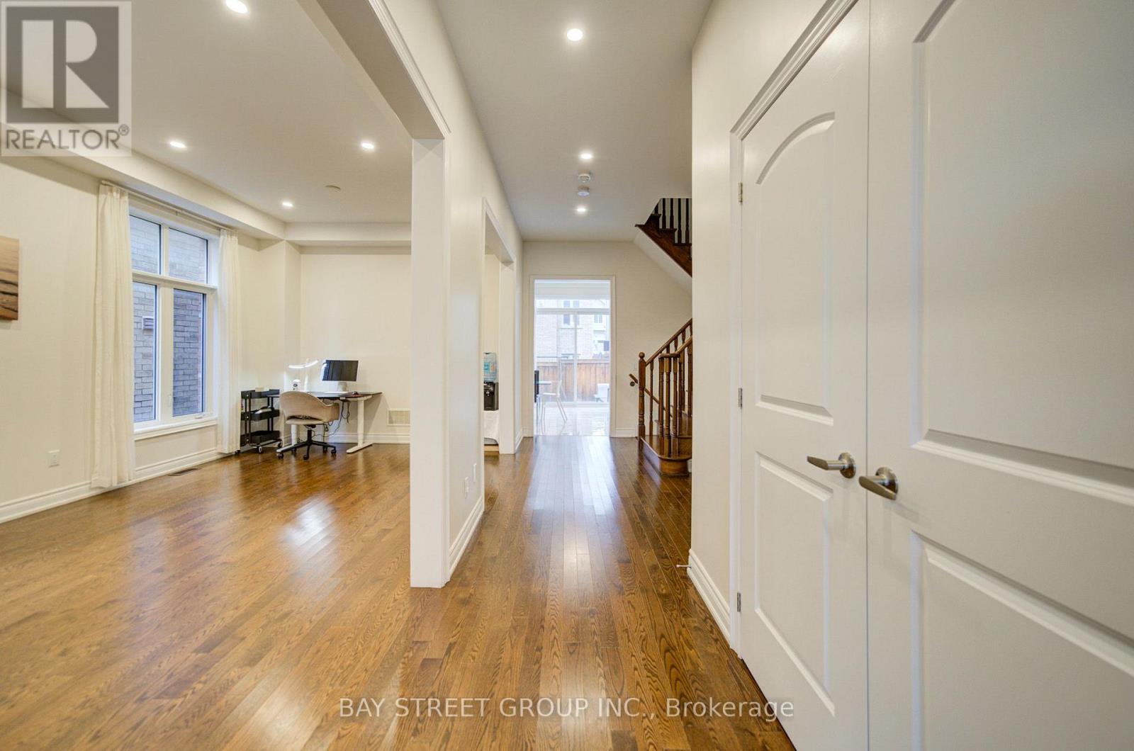 30 Ben Sinclair Avenue Property Photo 3