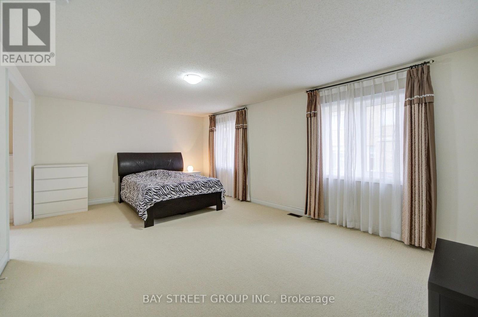 30 Ben Sinclair Avenue Property Photo 20