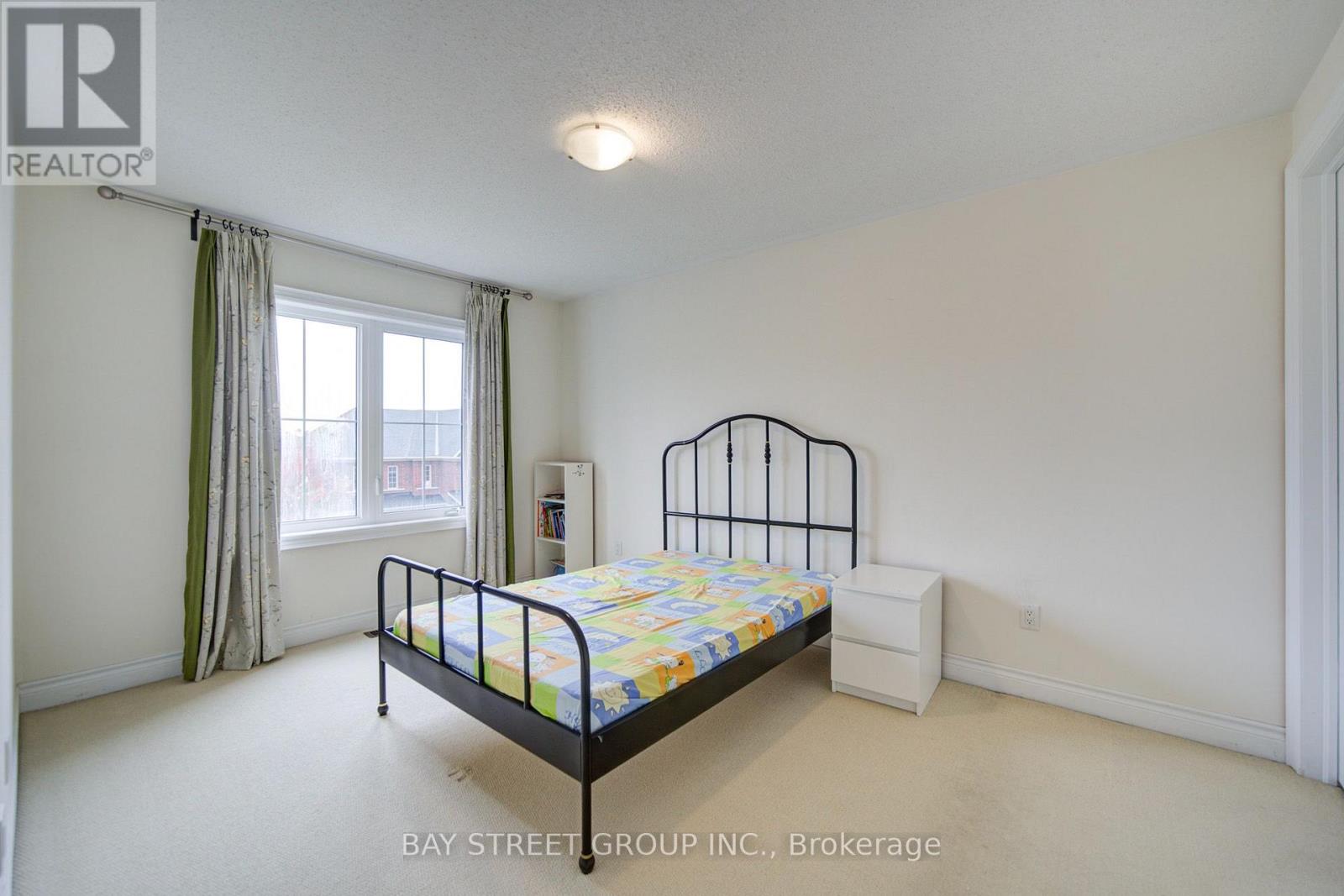 30 Ben Sinclair Avenue Property Photo 21