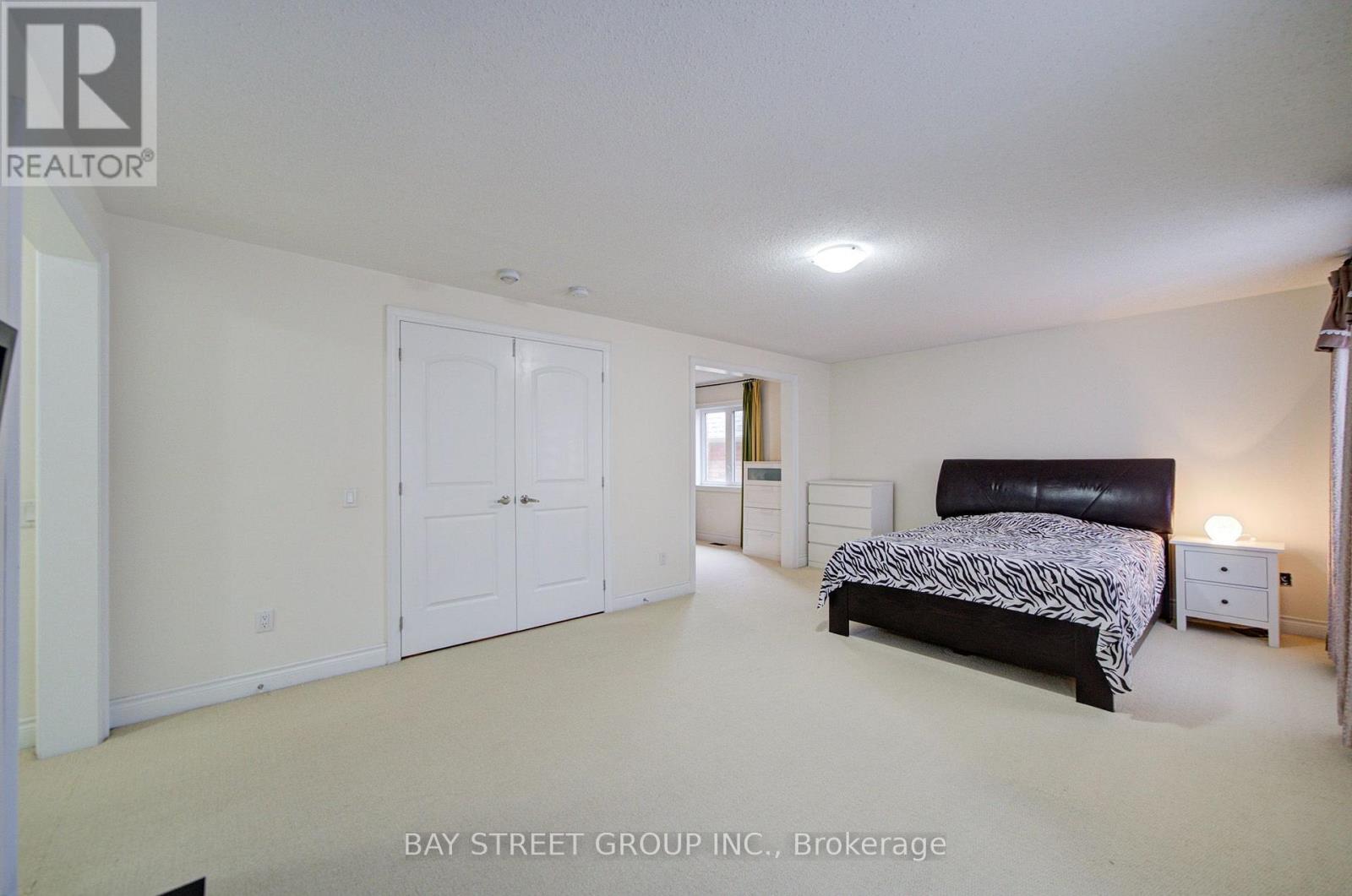 30 Ben Sinclair Avenue Property Photo 29