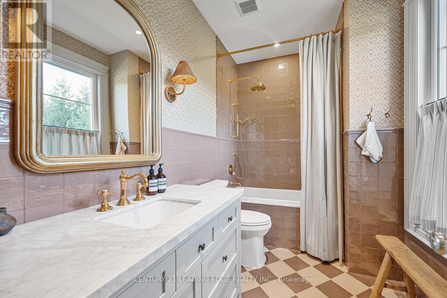 43 Newton Reed Crescent Property Photo 26