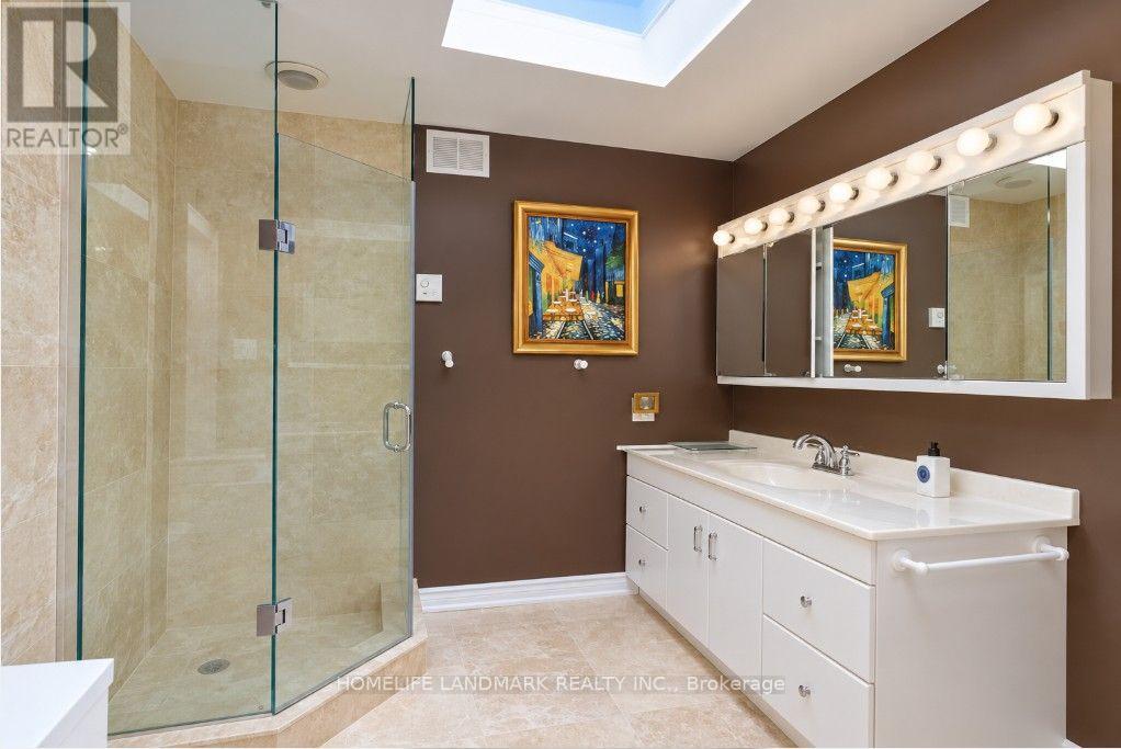 100 Lake Drive N Property Photo 14