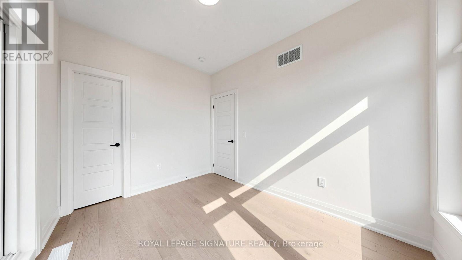 38 Radisson Street Property Photo 34