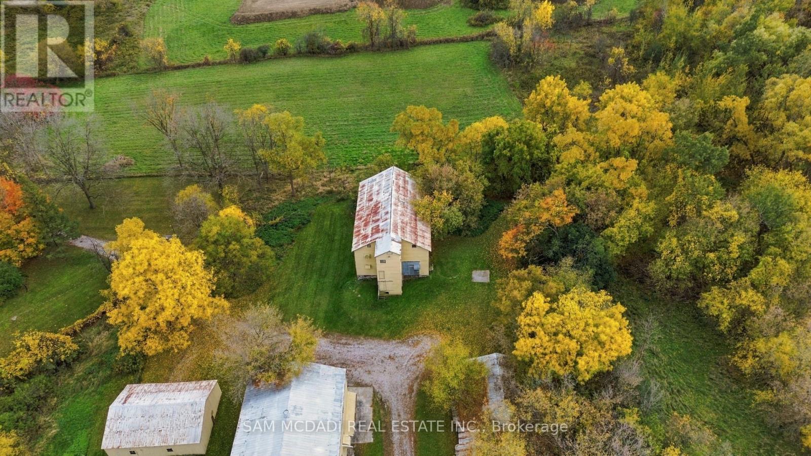 17422 Bathurst Street Property Photo 15