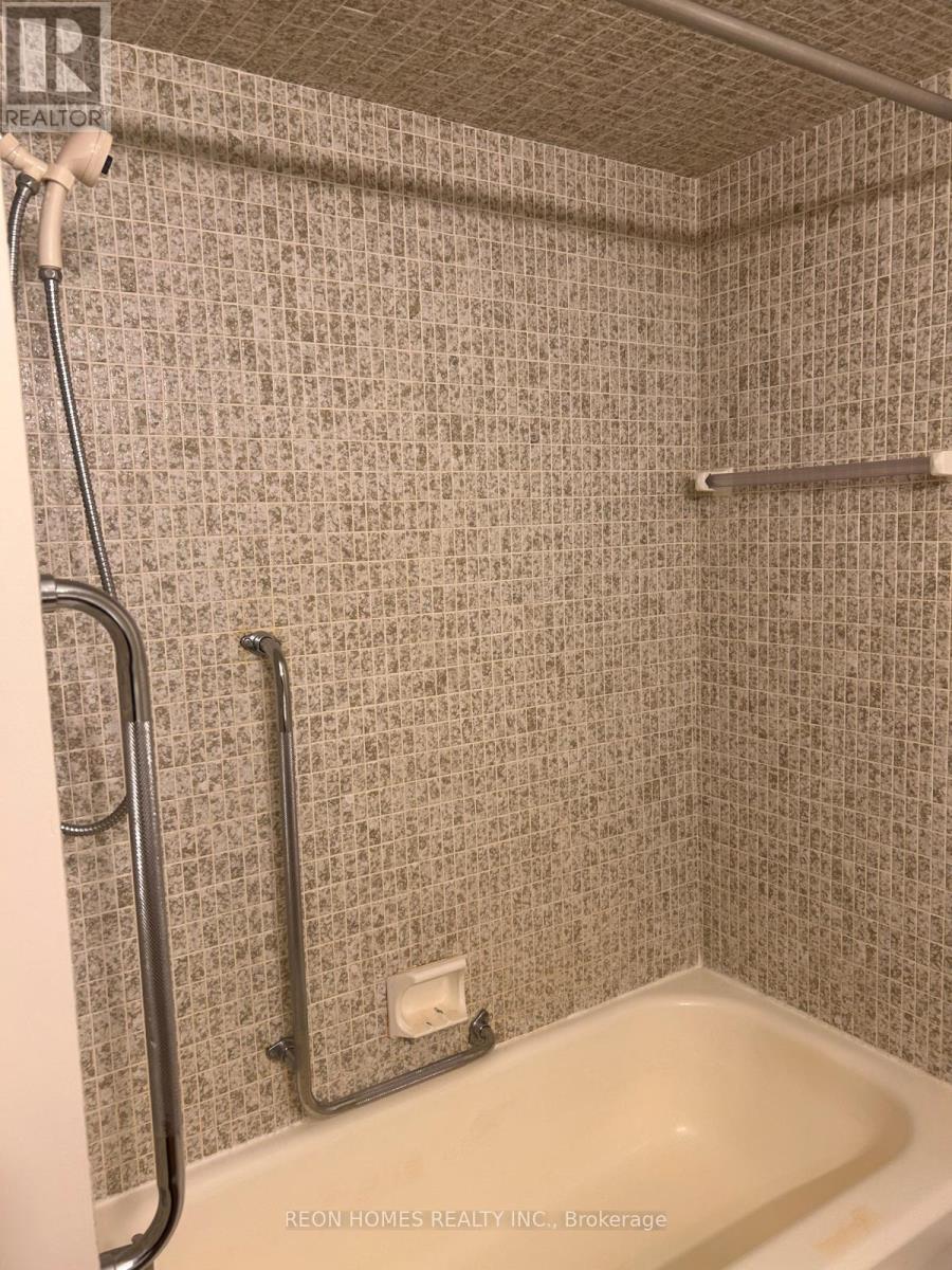 7658 Ninth Line Property Photo 13