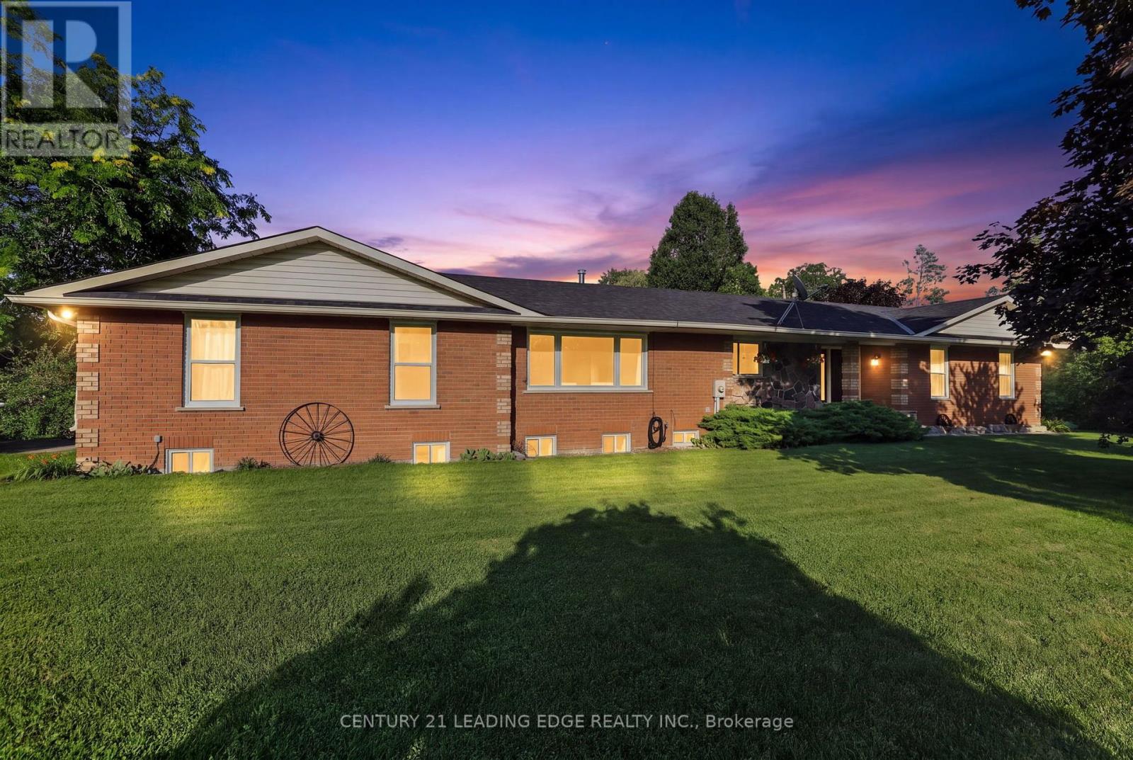 23233 Miles Road Property Photo 3