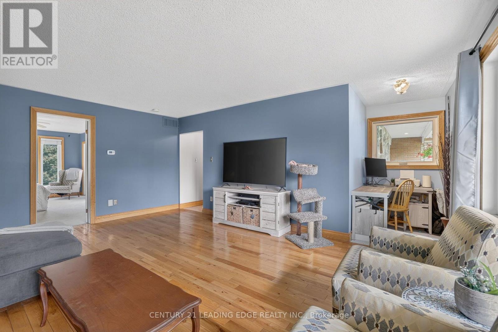 23233 Miles Road Property Photo 12