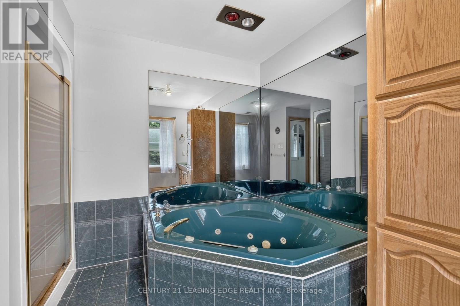 23233 Miles Road Property Photo 17