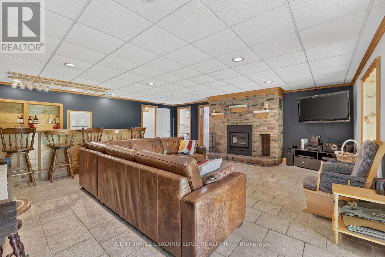 23233 Miles Road Property Photo 24