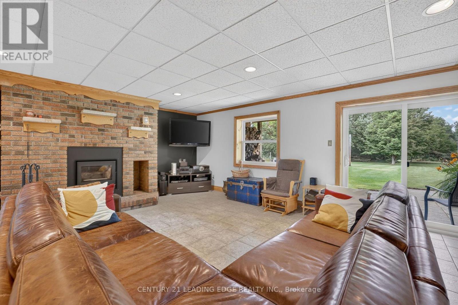 23233 Miles Road Property Photo 25