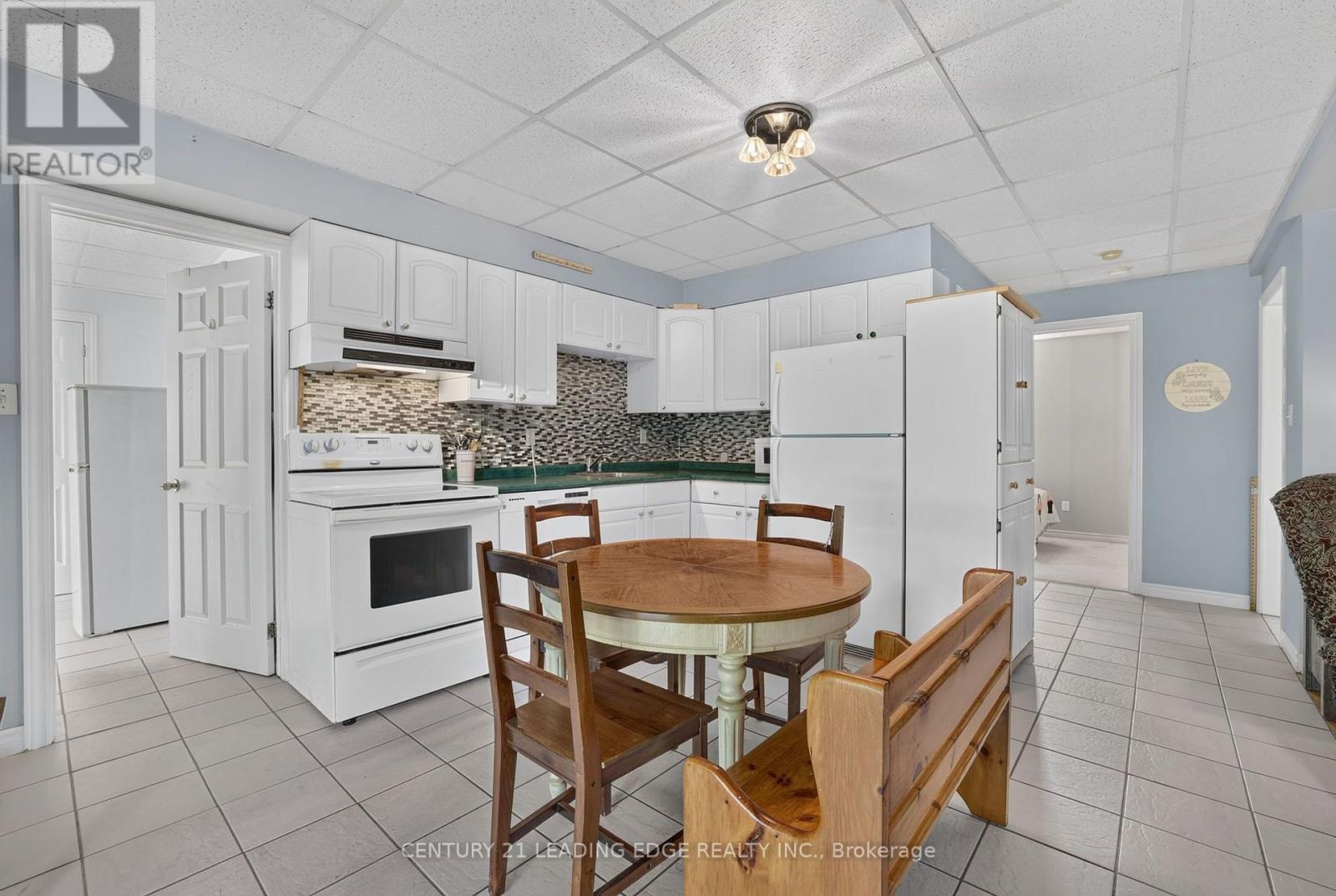 23233 Miles Road Property Photo 29