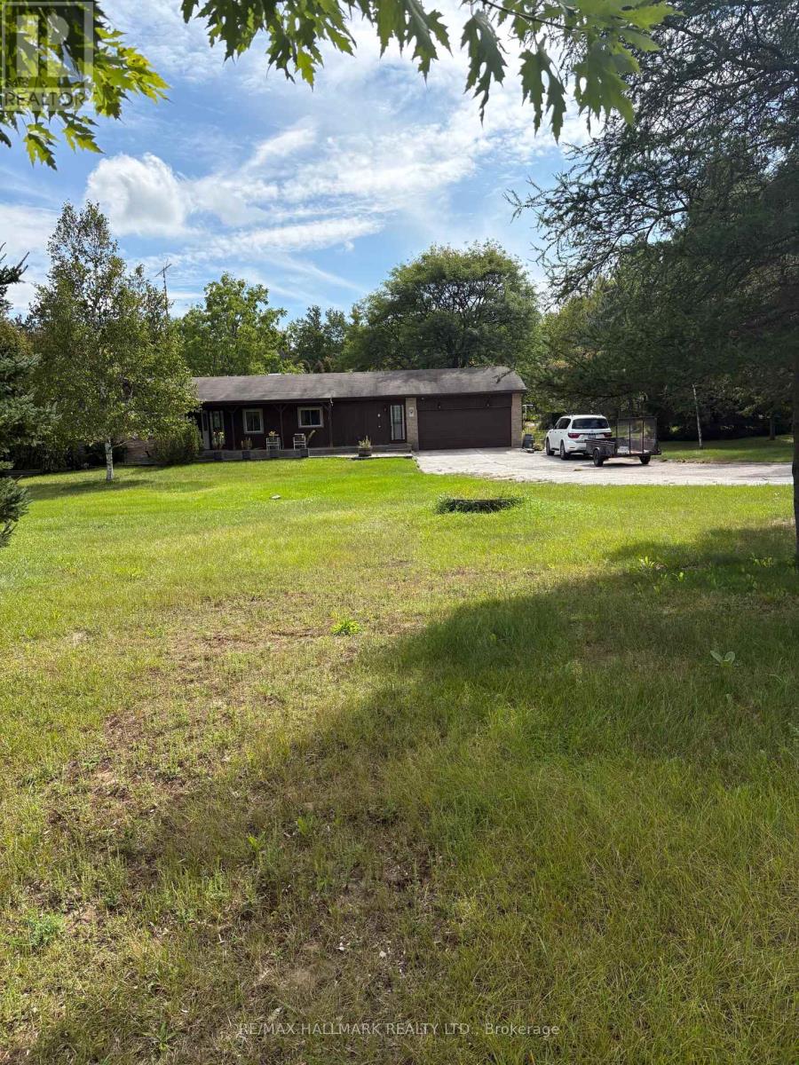4749 Aurora Road E Property Photo 3