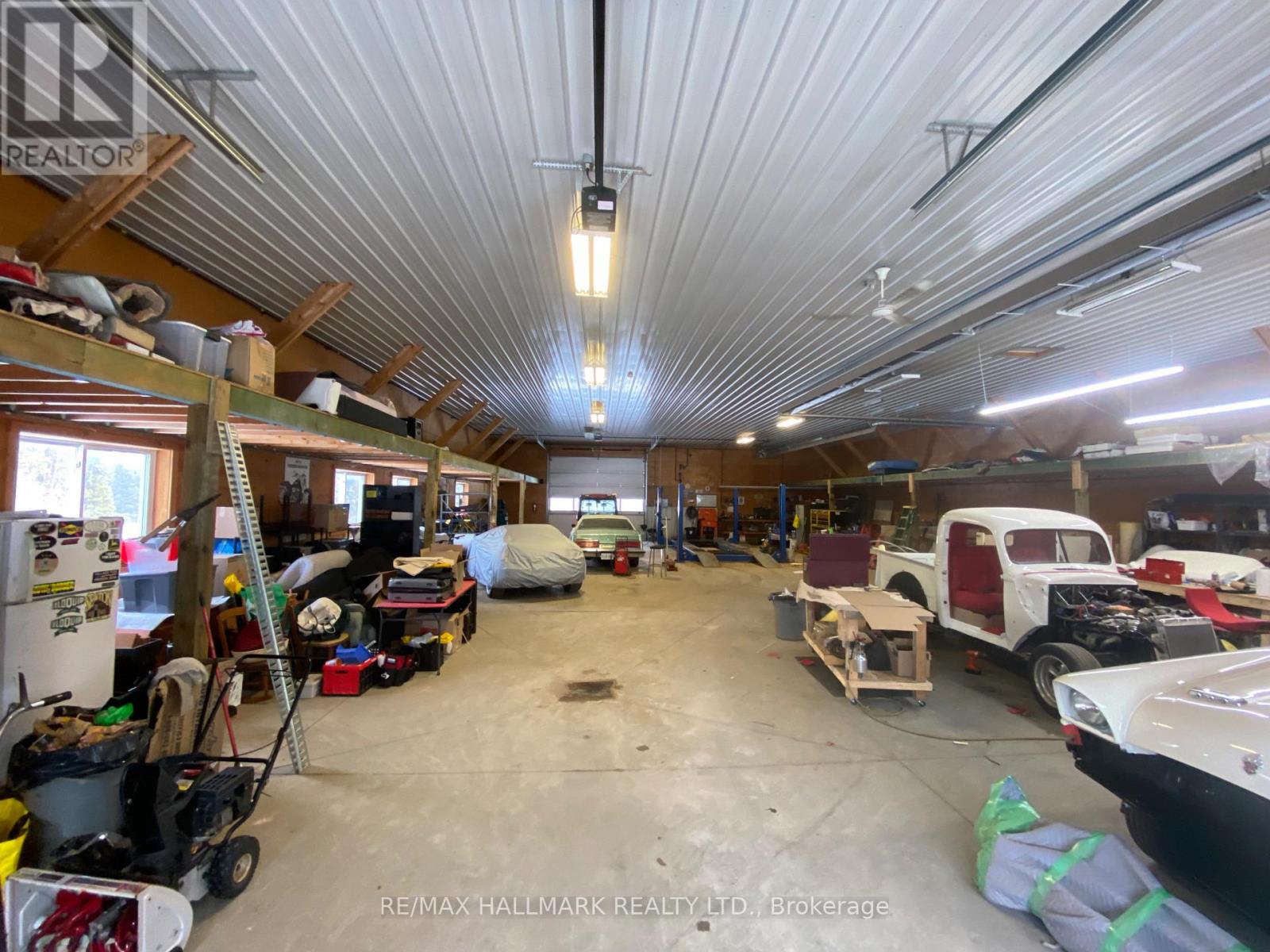 4749 Aurora Road E Property Photo 15