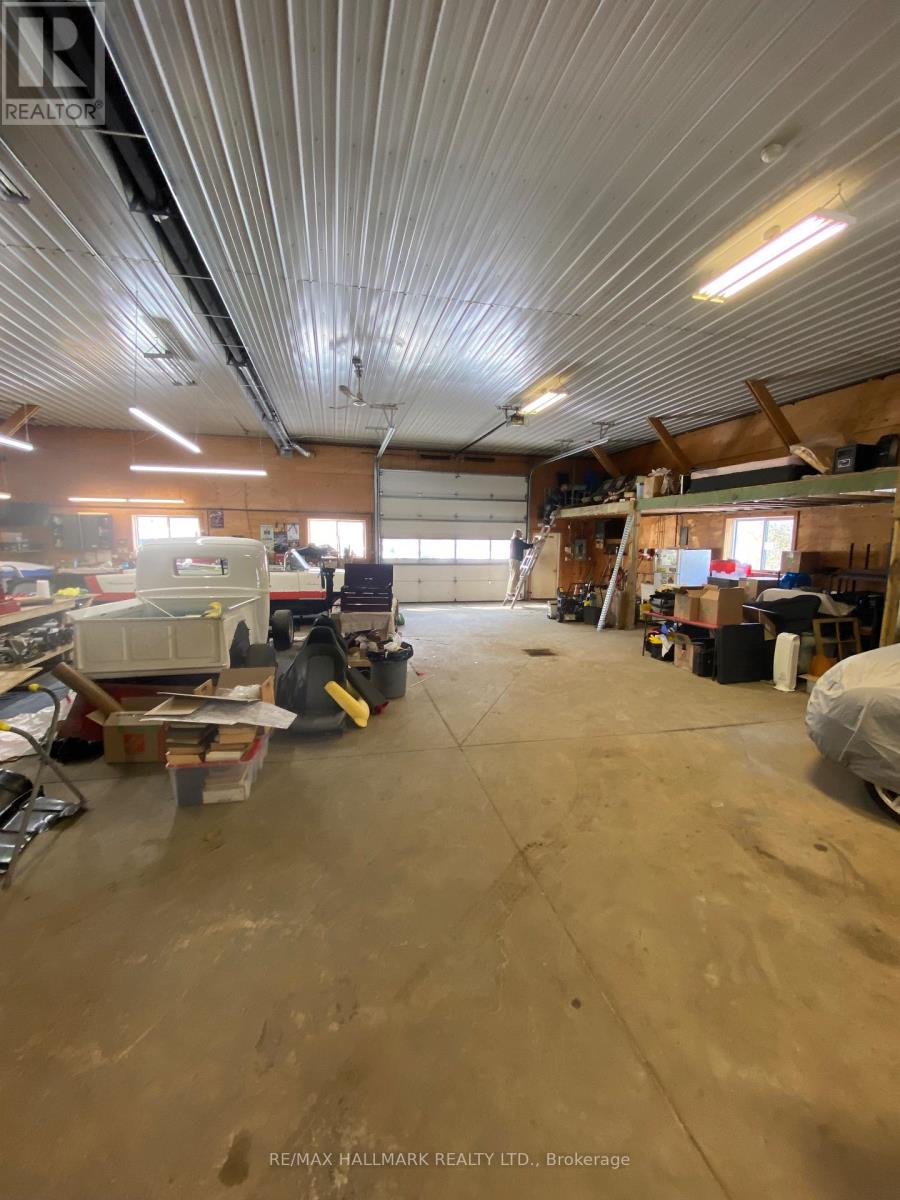 4749 Aurora Road E Property Photo 18
