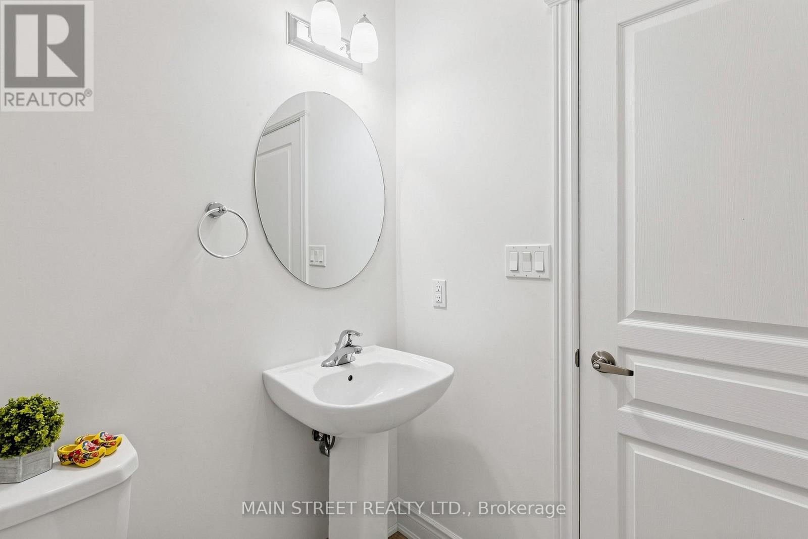 11 Robert Baldwin Boulevard Property Photo 24