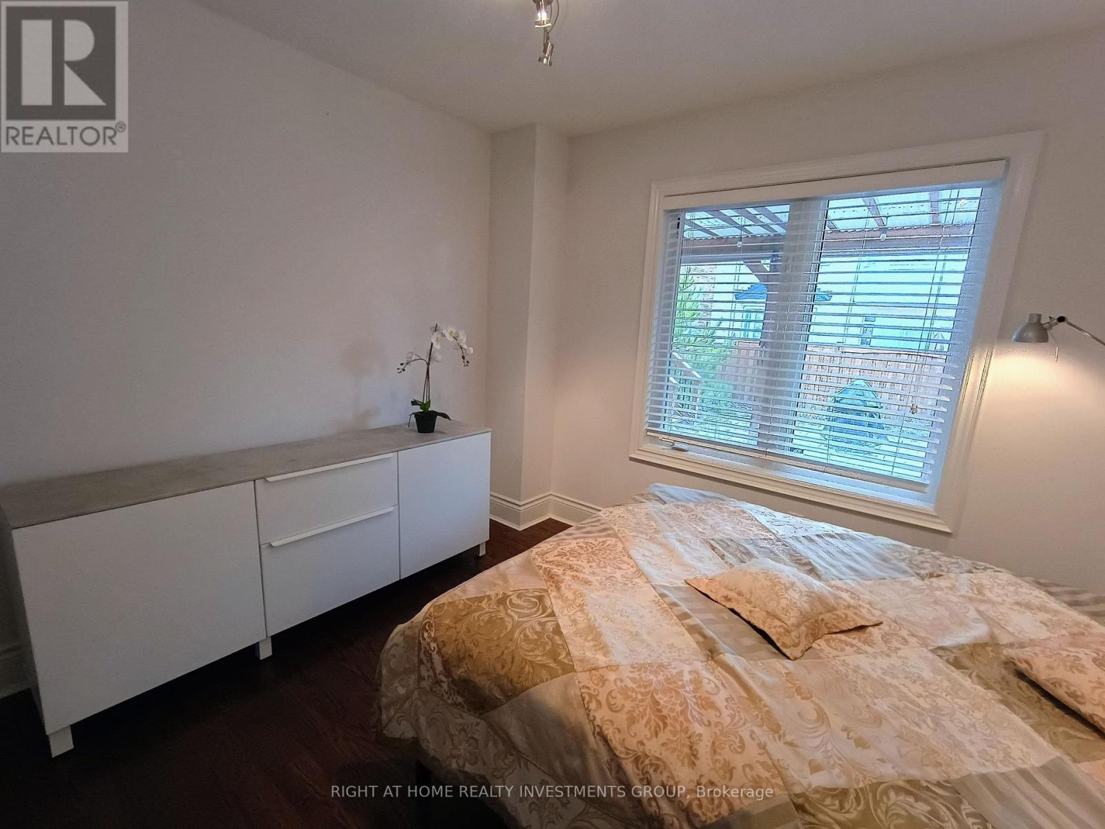 31 Barletta Drive Property Photo 2