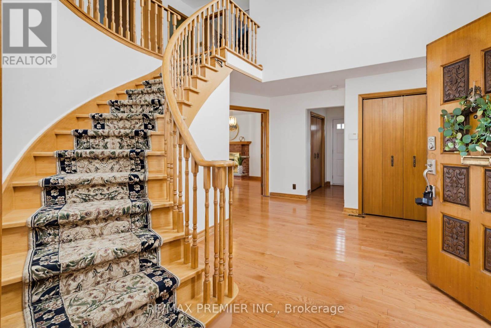 33 Houston Road Property Photo 4