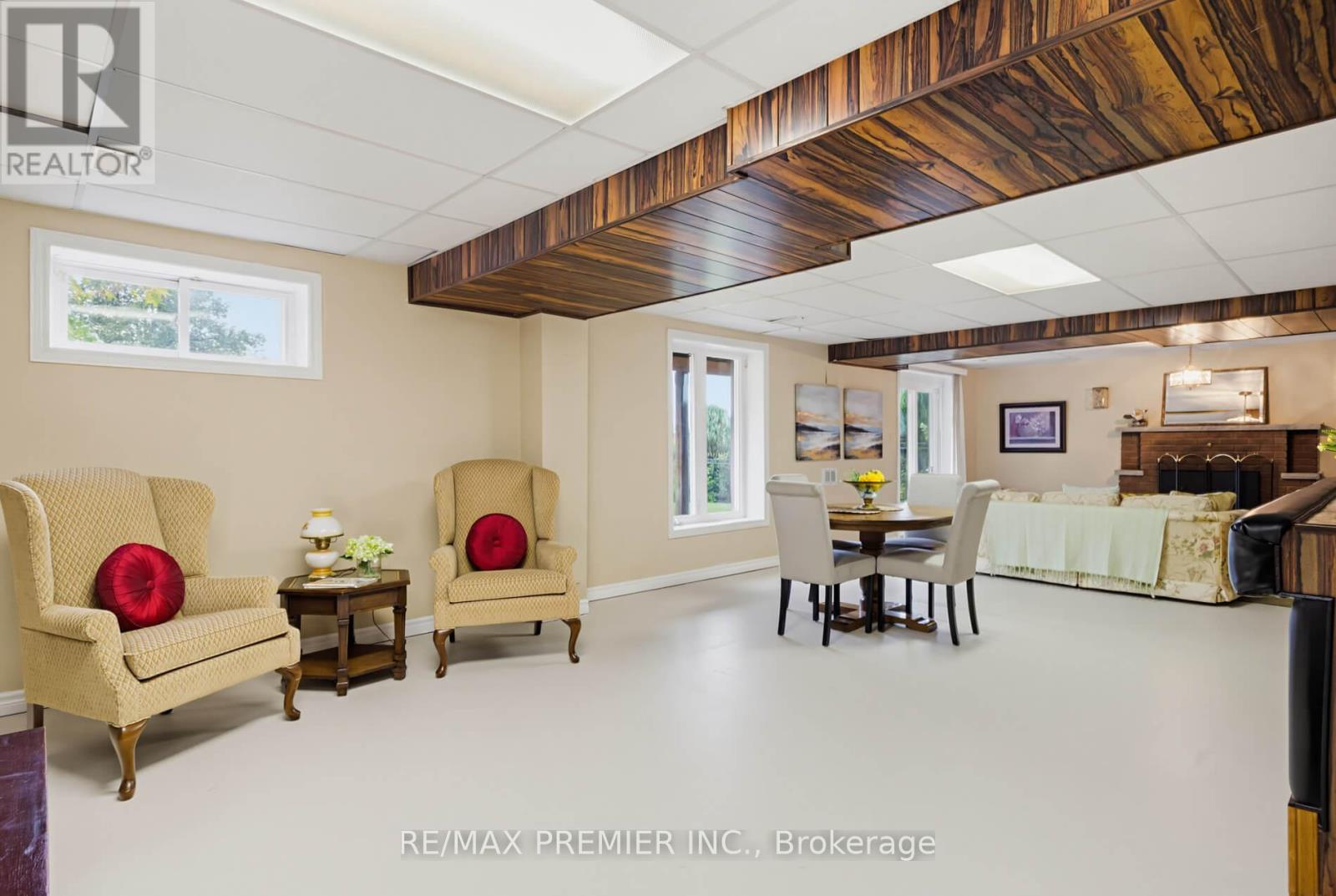 33 Houston Road Property Photo 32