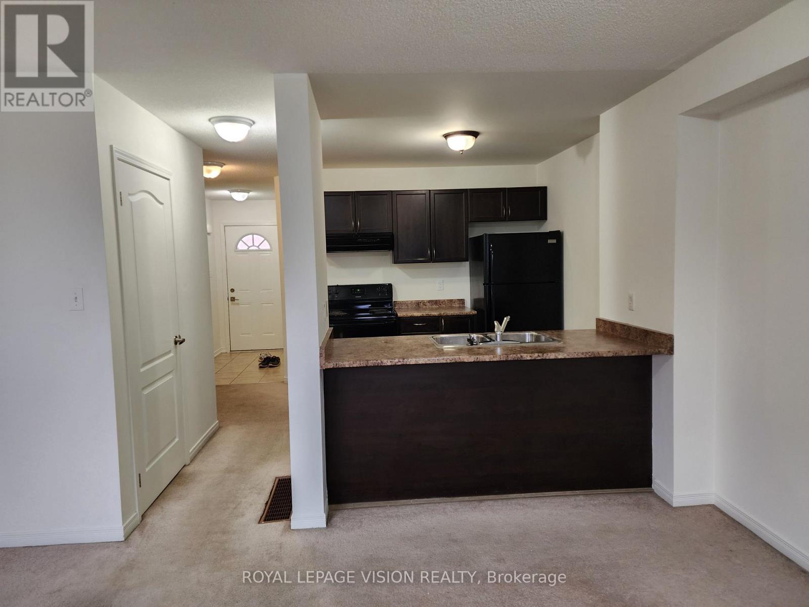 1387 Benson Street Property Photo 4