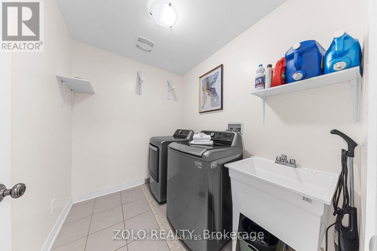 42 Willoughby Way Property Photo 17