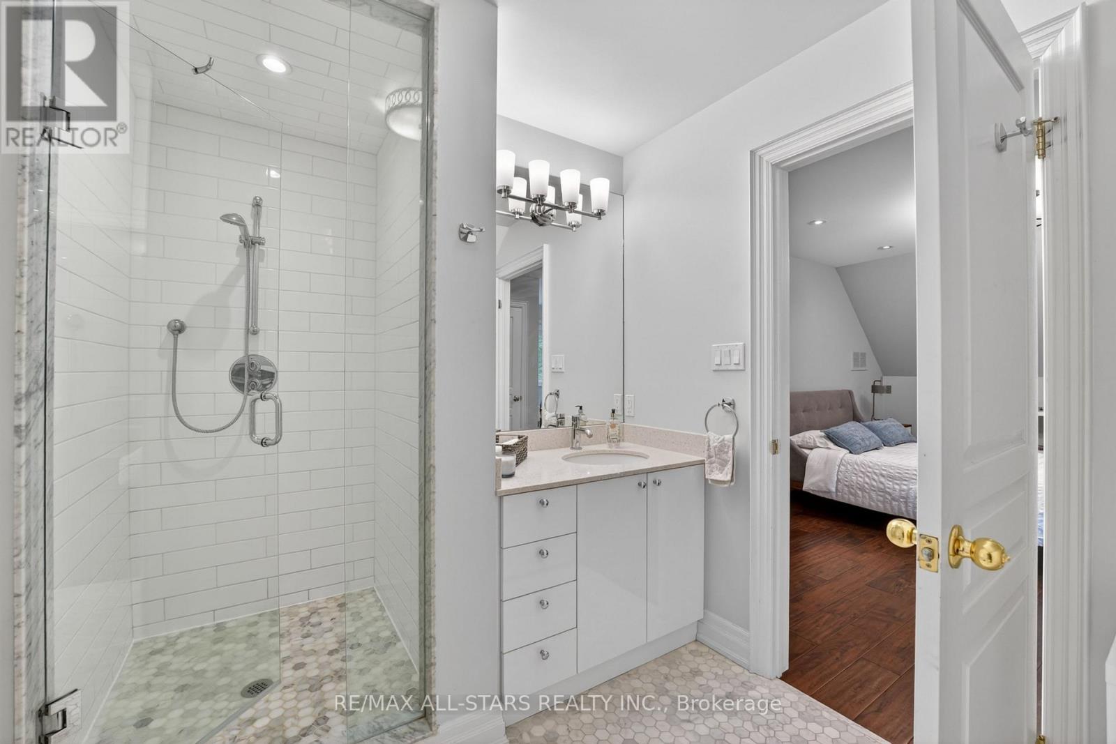 3 Bridgewater Drive Property Photo 38
