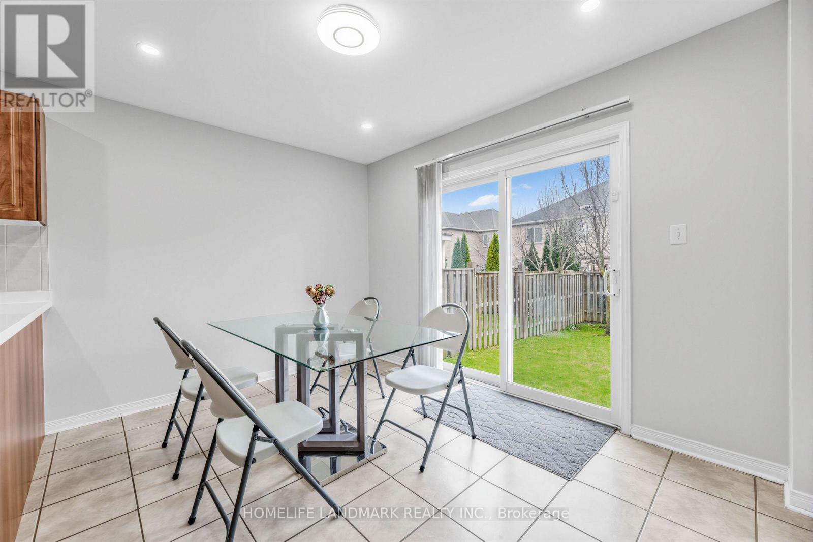 86 Laurier Avenue Property Photo 15