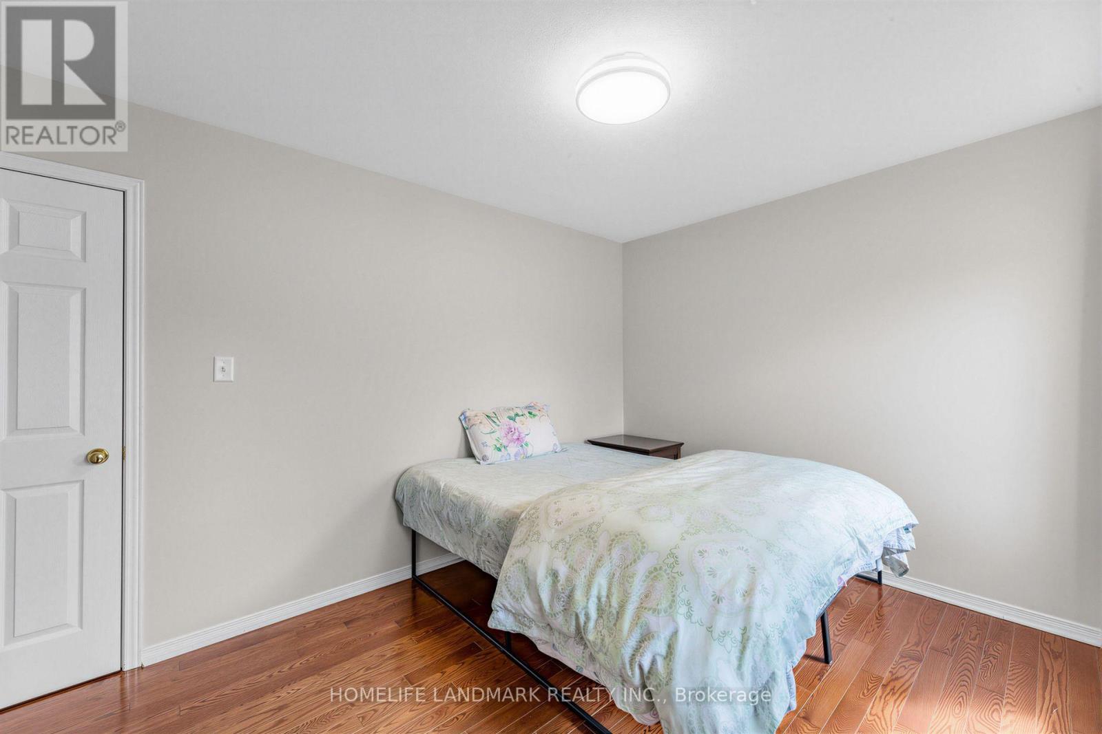 86 Laurier Avenue Property Photo 27