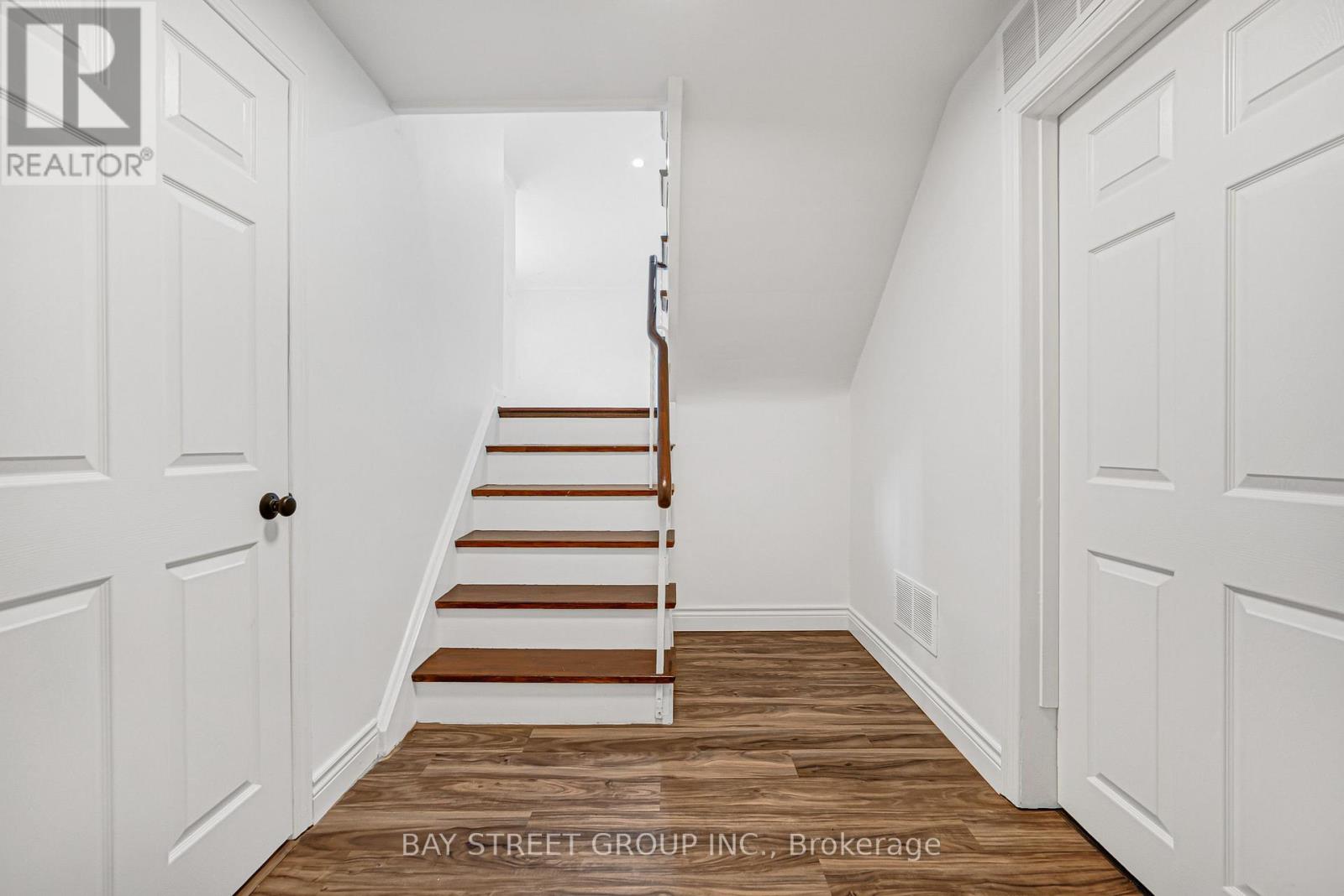 35 Kemano Road Property Photo 23