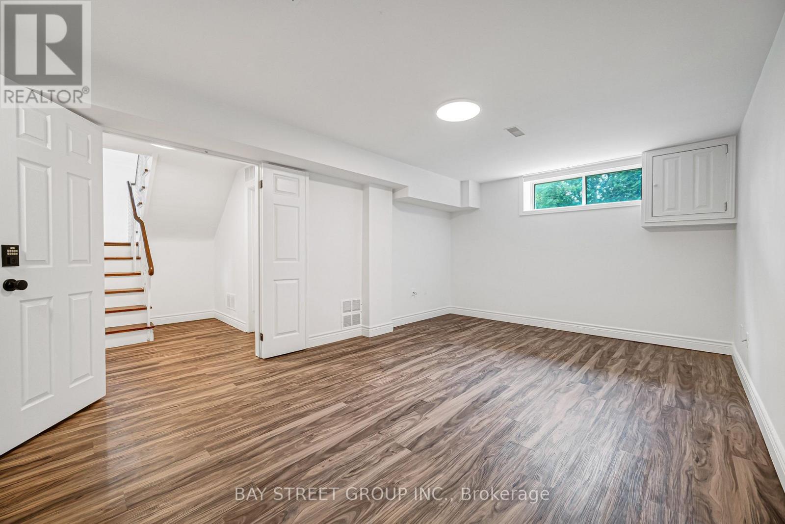35 Kemano Road Property Photo 25