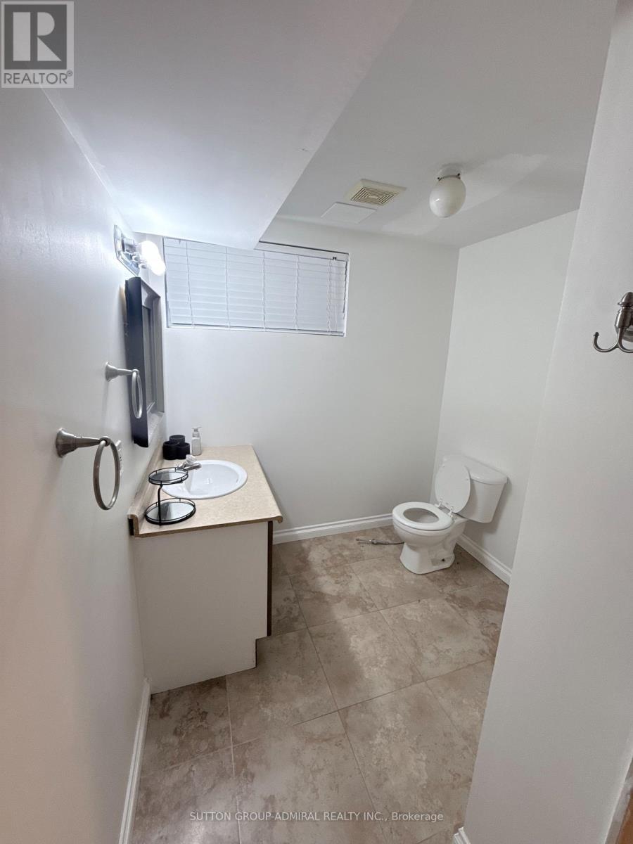 Bsmt - 452 Athabasca Drive Property Photo 7