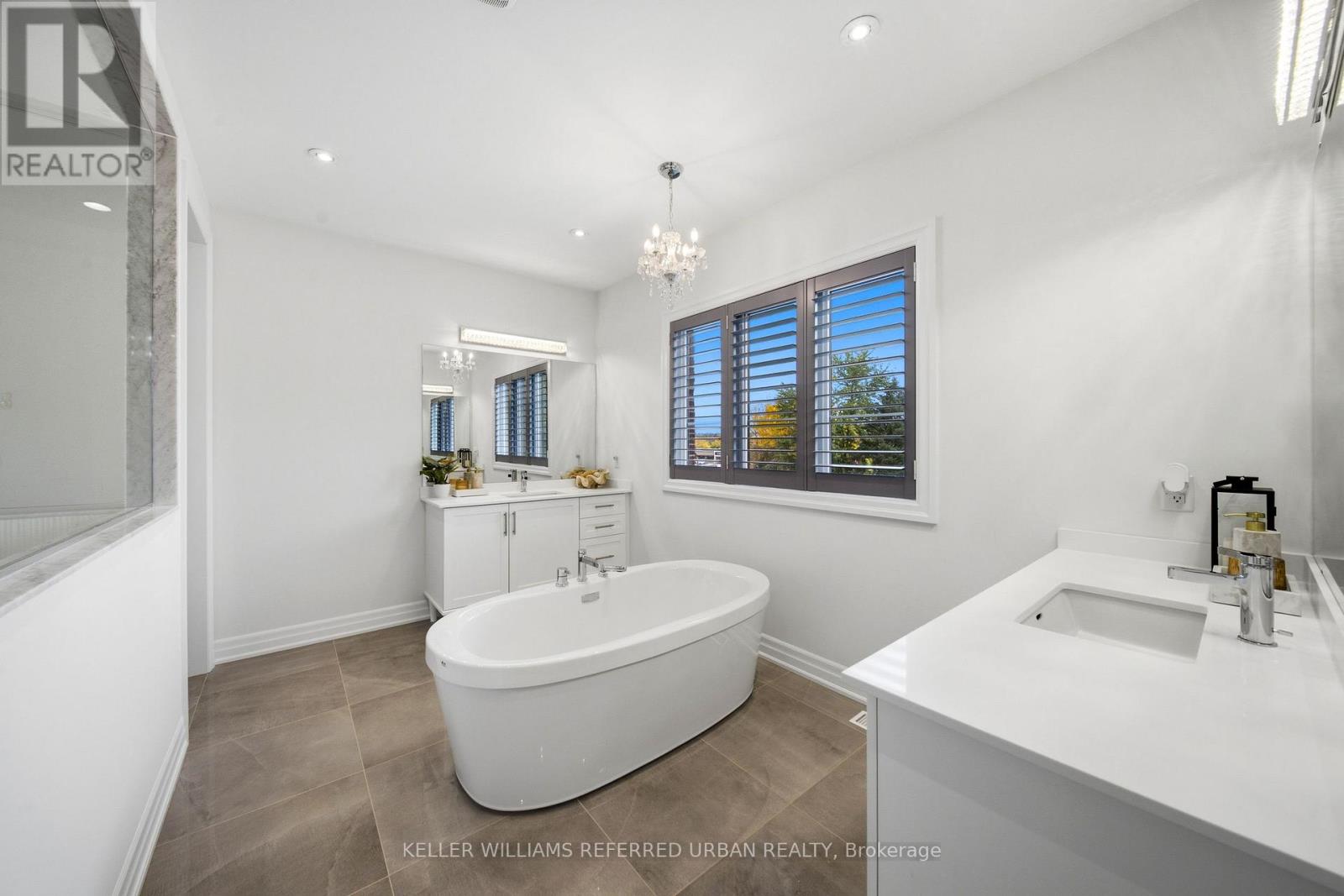 30 Mumberson Street Property Photo 31