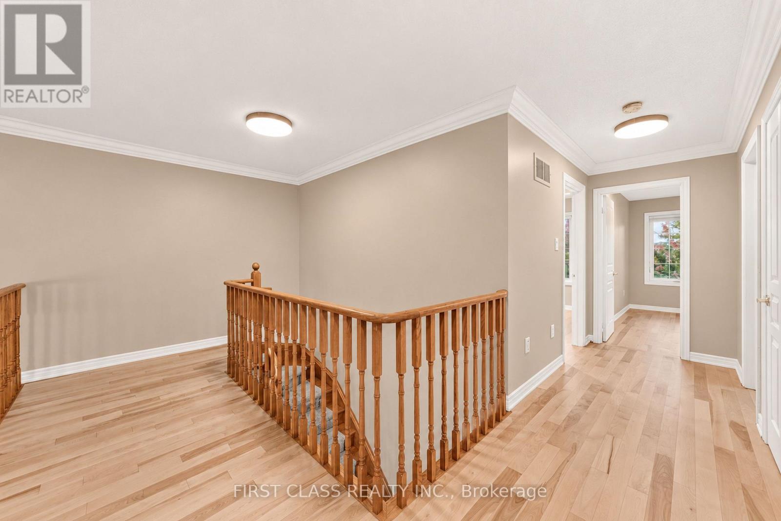 4 Hawkweed Manor Property Photo 37