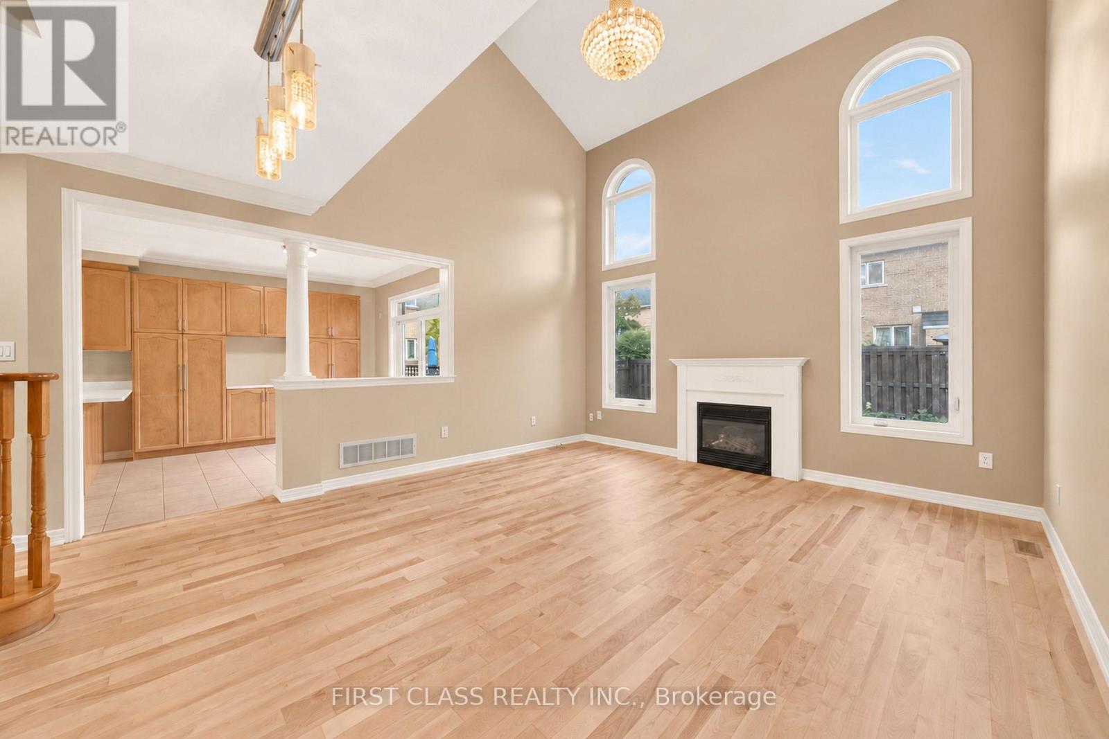 4 Hawkweed Manor Property Photo 41