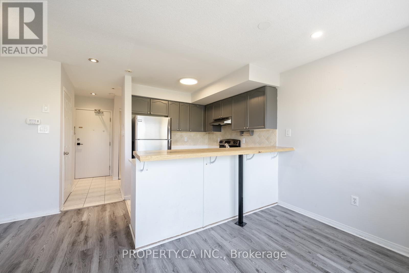 A206 - 15 Cornell Meadows Avenue Property Photo 12