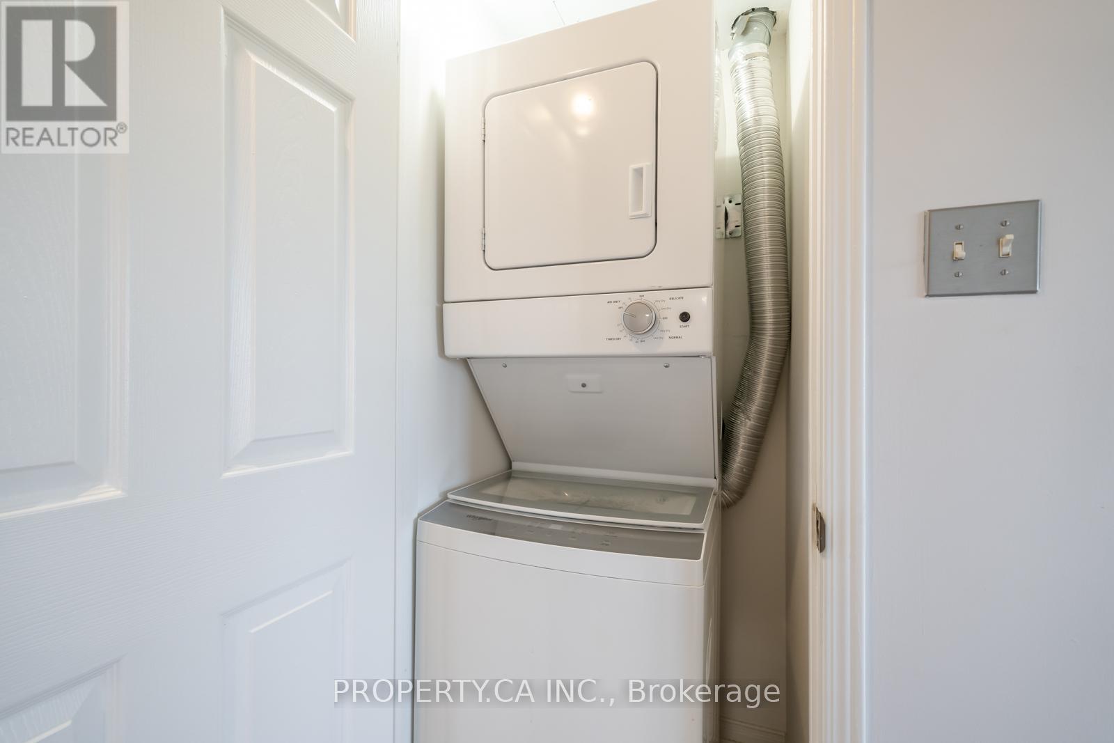 A206 - 15 Cornell Meadows Avenue Property Photo 23