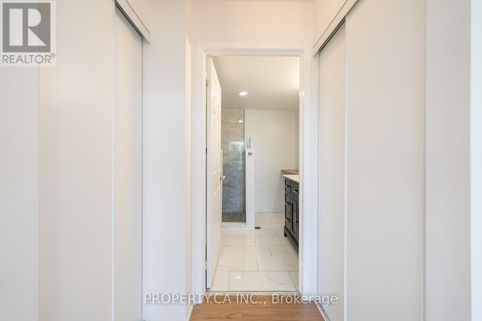 A206 - 15 Cornell Meadows Avenue Property Photo 33
