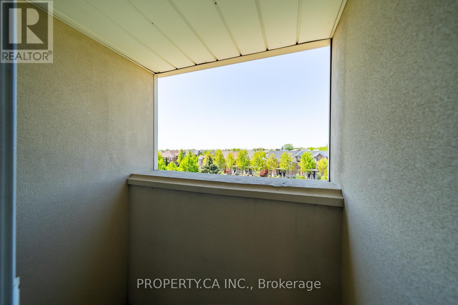 A206 - 15 Cornell Meadows Avenue Property Photo 40