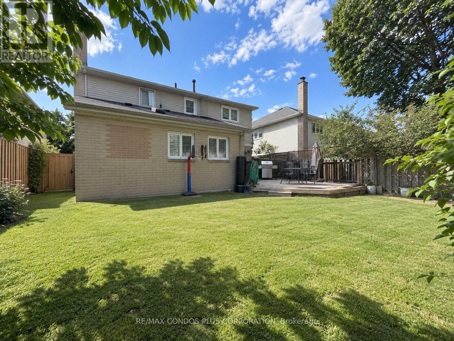 57 Colvin Crescent Property Photo 28