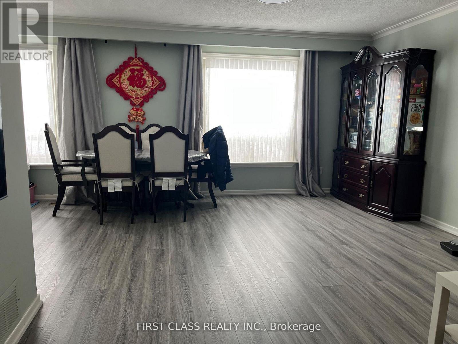 14 Pringle Avenue Property Photo 2