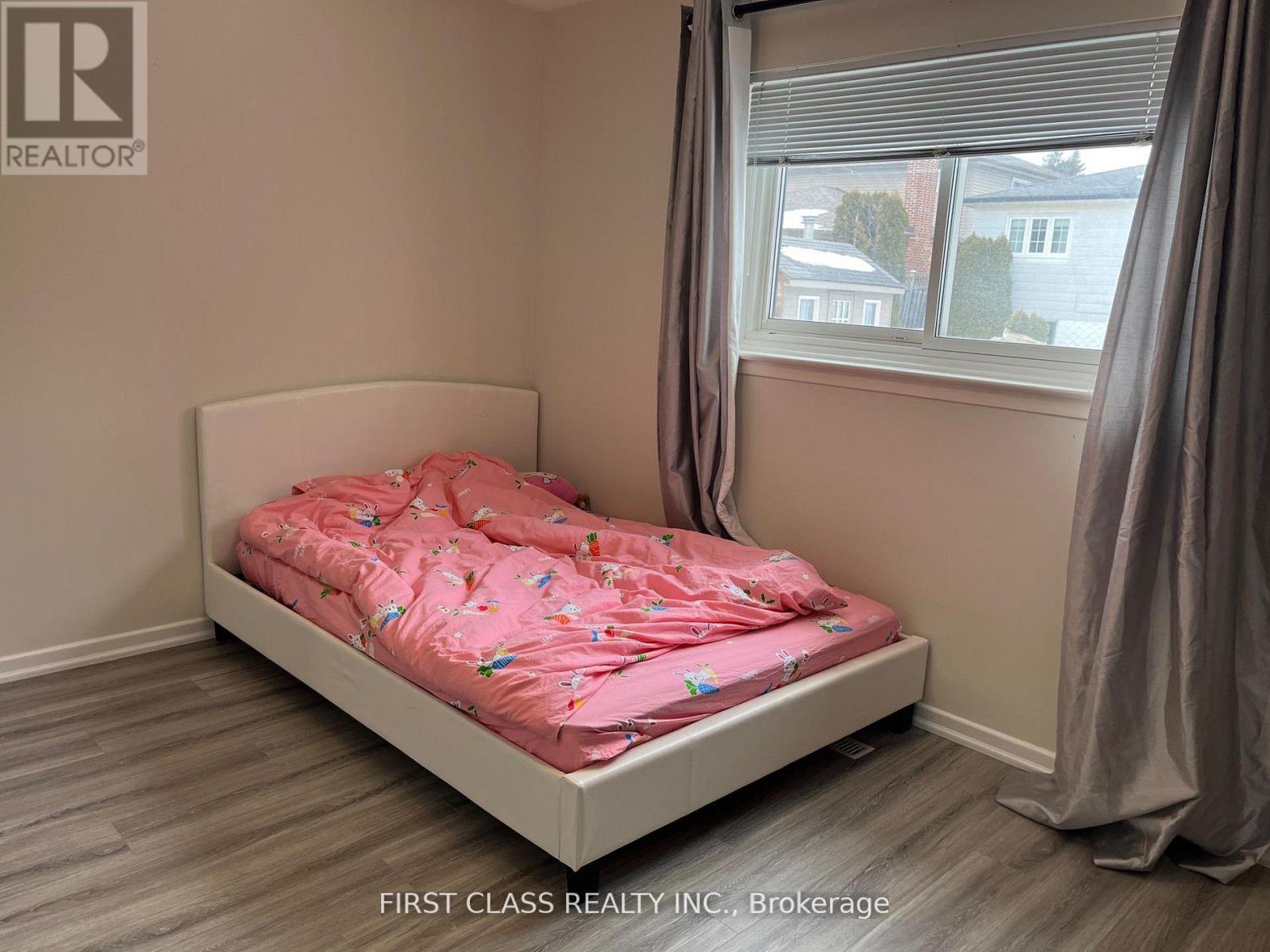 14 Pringle Avenue Property Photo 5
