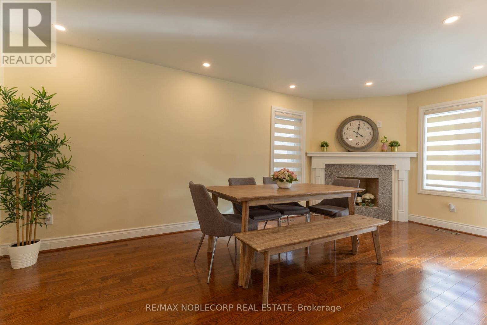 71 Castlepoint Drive Property Photo 16