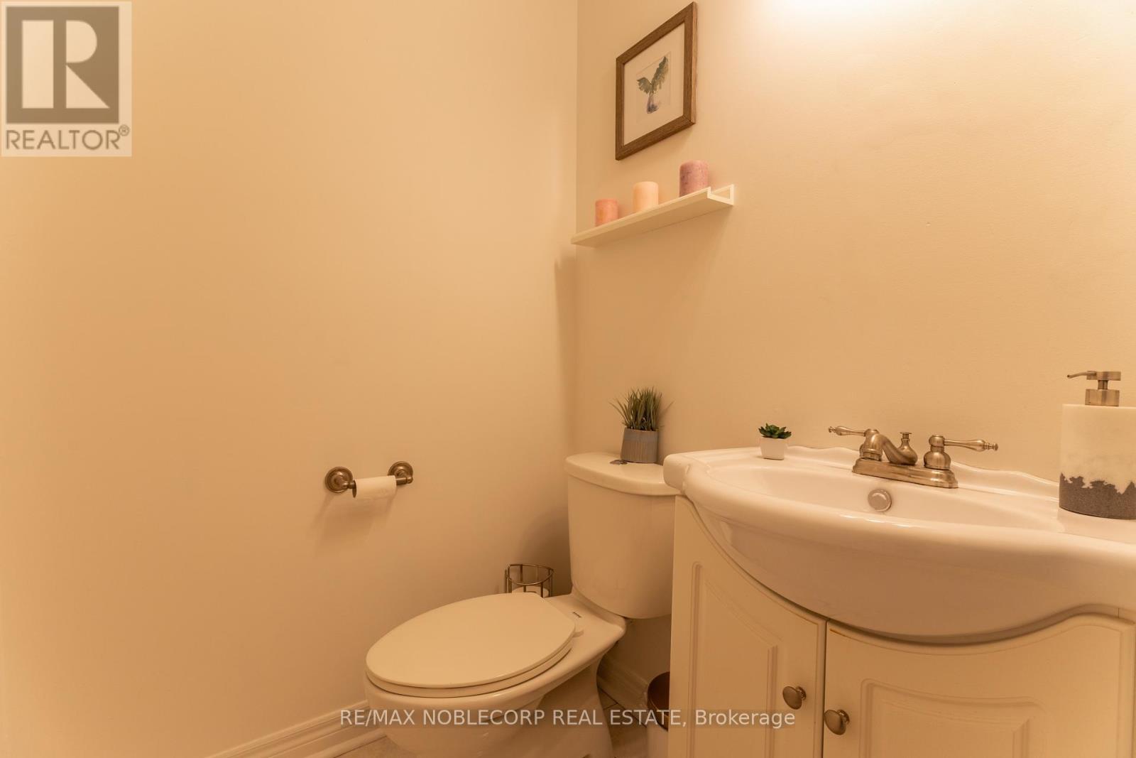 71 Castlepoint Drive Property Photo 23