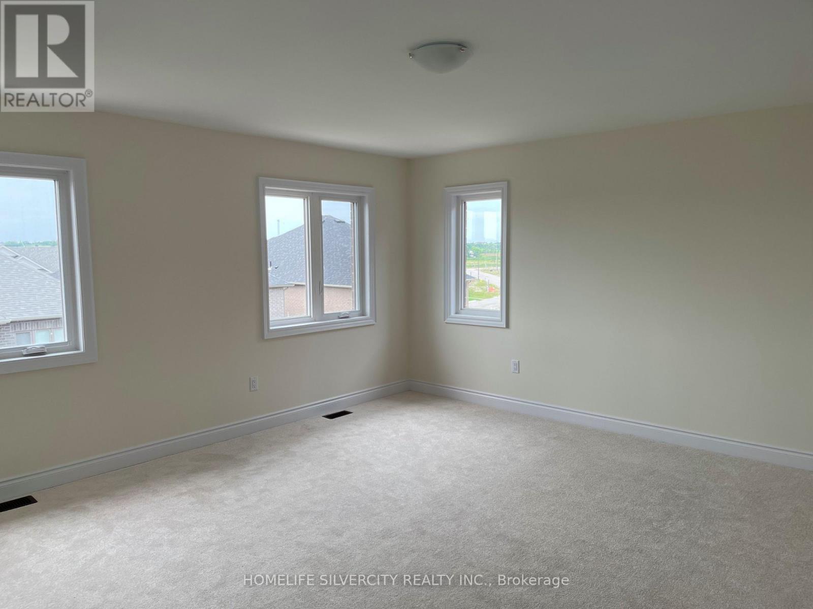 138 Kennedy Boulevard Property Photo 10