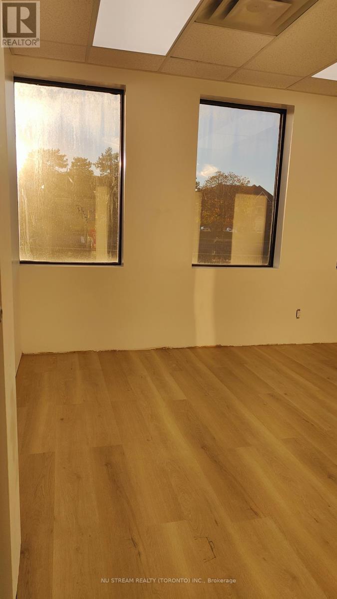 206 - 9011 Leslie Street Property Photo 8