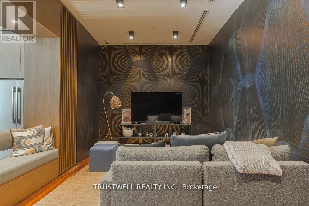 407 - 38 Simcoe Promenade Property Photo 19