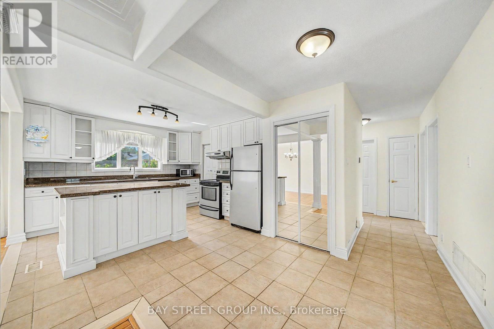 32 Alanadale Avenue Property Photo 10