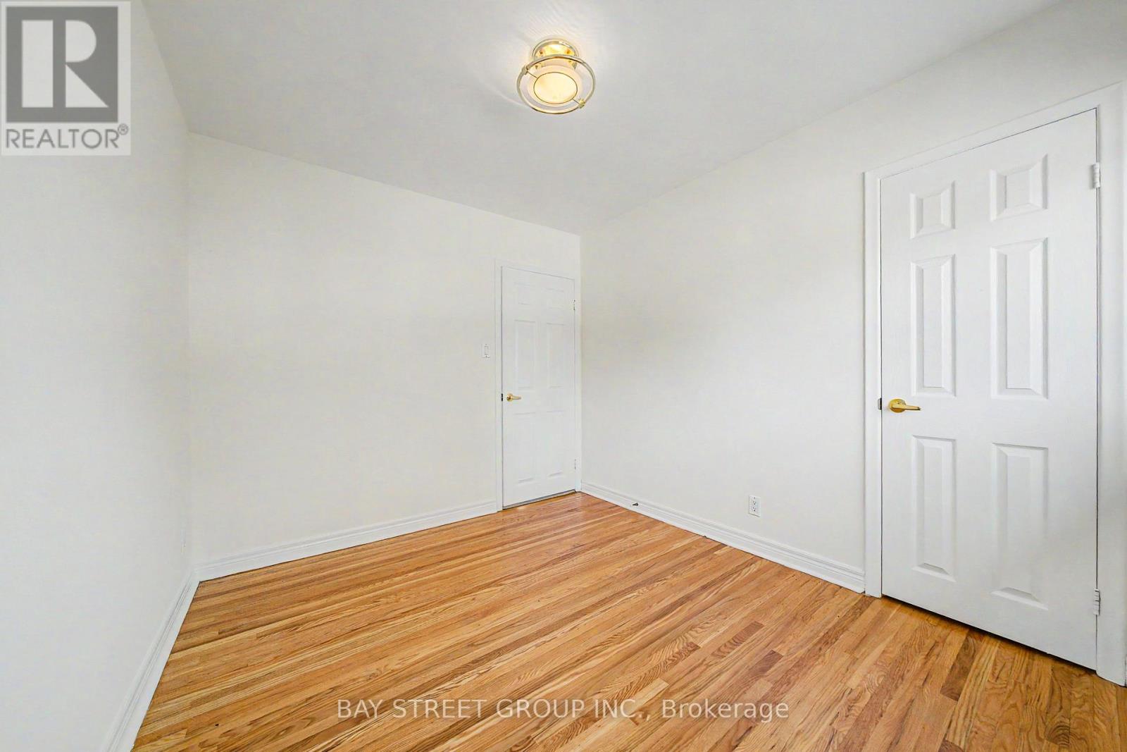 32 Alanadale Avenue Property Photo 19